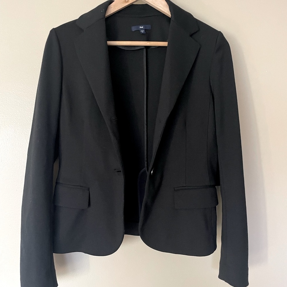 Gap black blazer